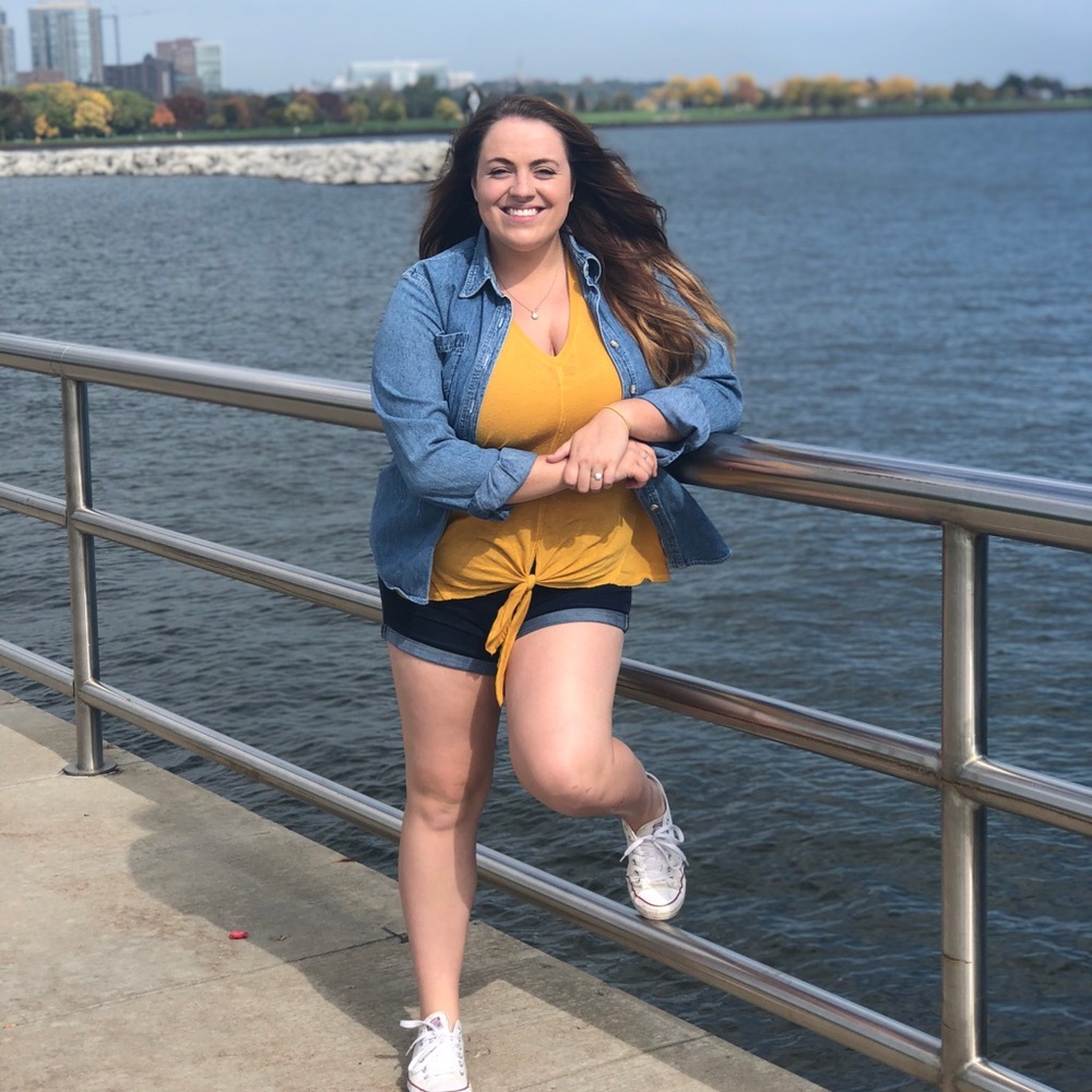 Meet your Posher, Alex